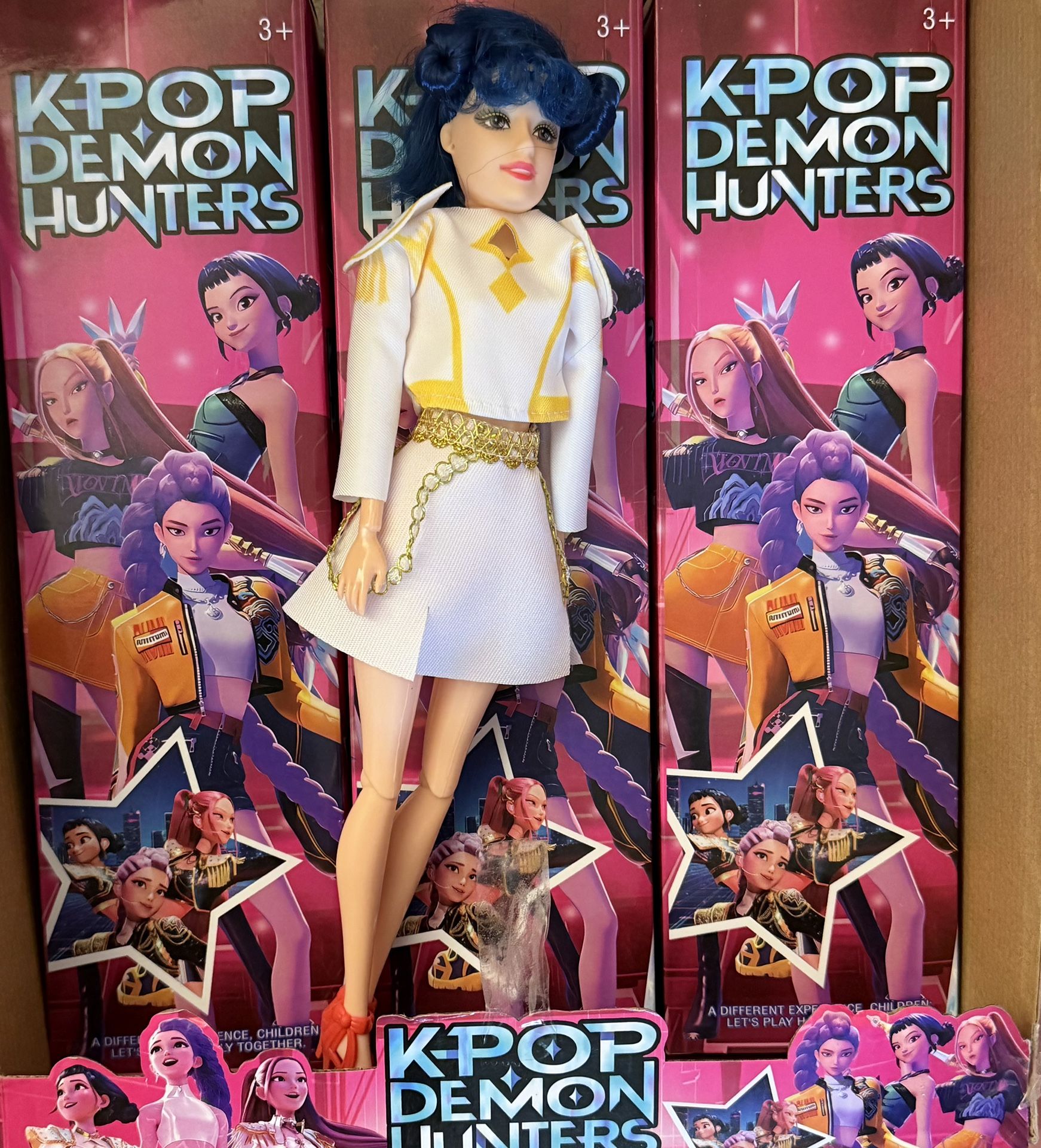 K-pop Demon Hunters Singing Doll