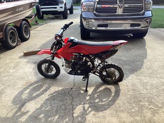 Pit bike