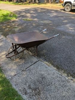Steel wheelbarrow