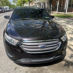 2013 Ford Taurus