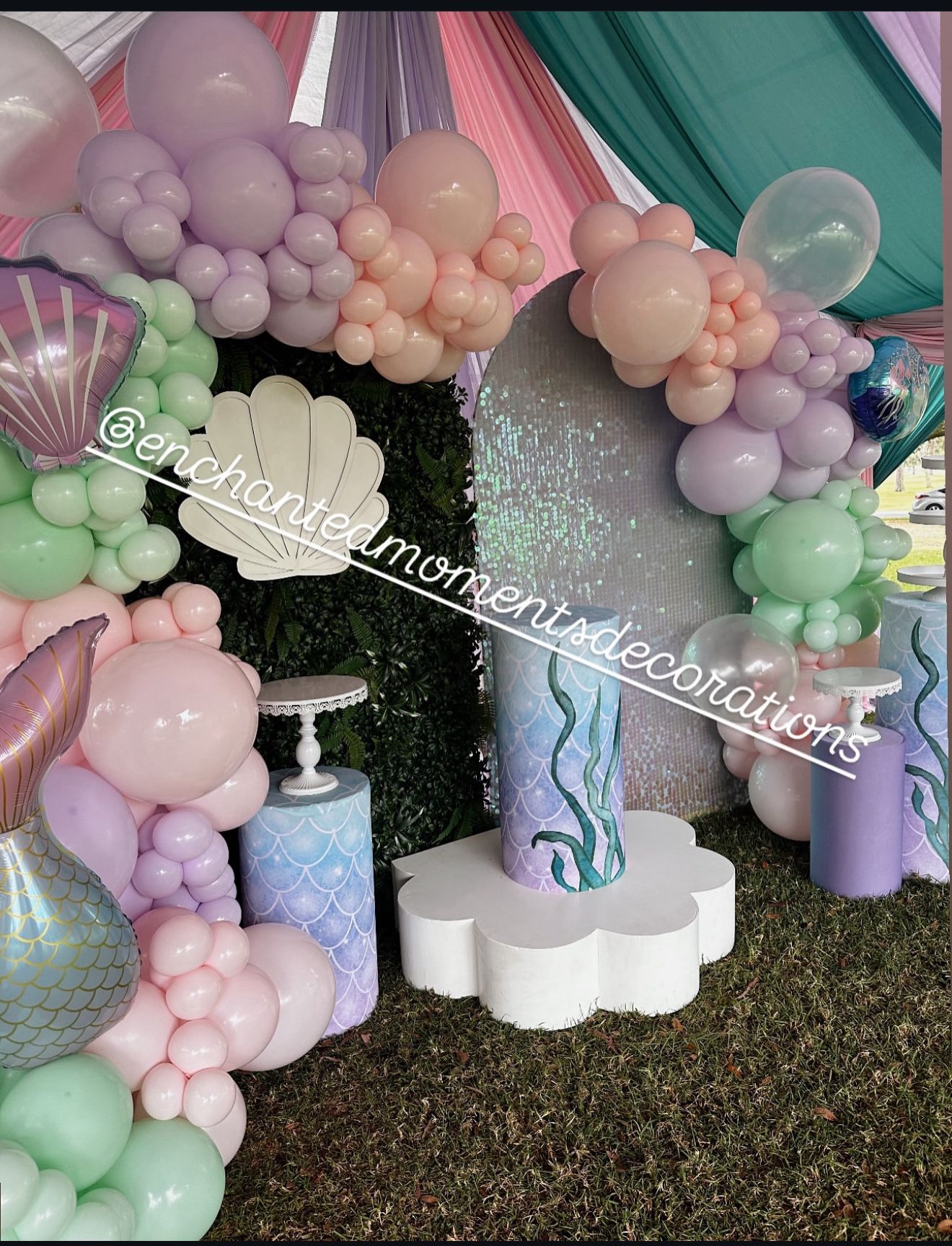 Balloon arch