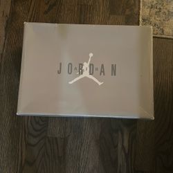 Jordan 11 Cool Grey