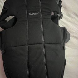 Baby Bjourn Carrier 