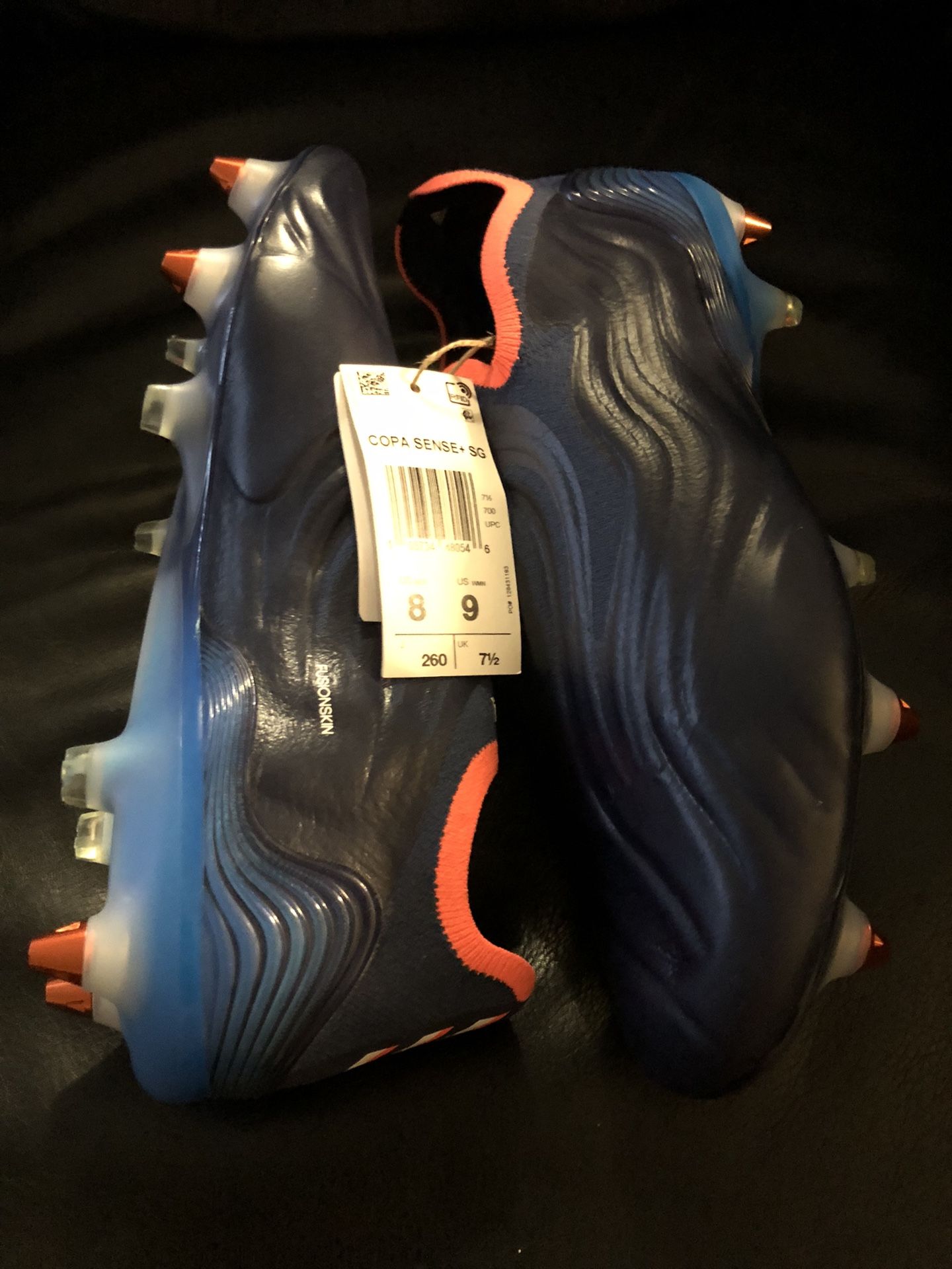 soccer cleats 