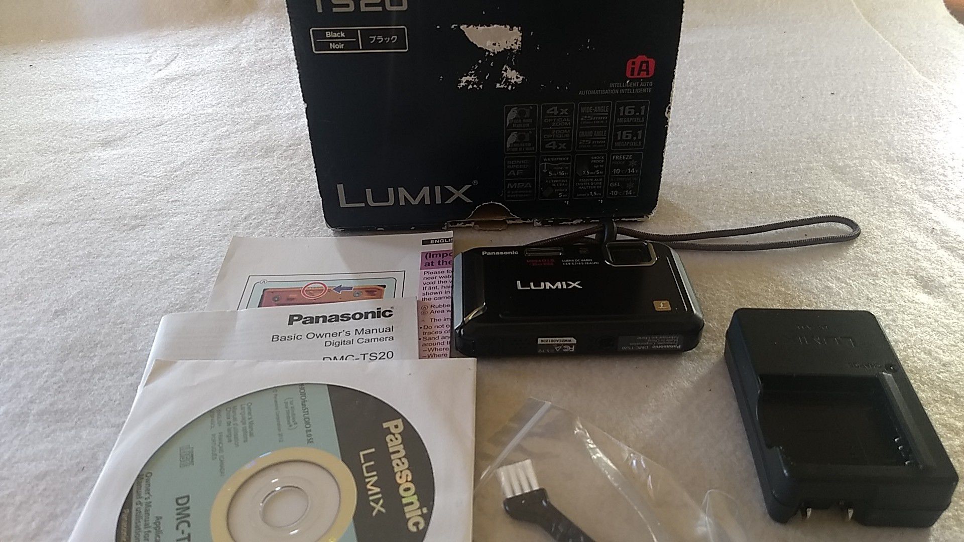 Panasonic Lumix TS20 waterproof camera 16MP