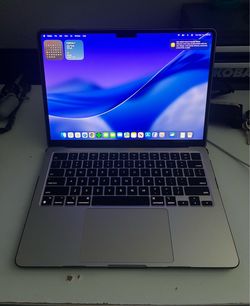 MacBook Air M2