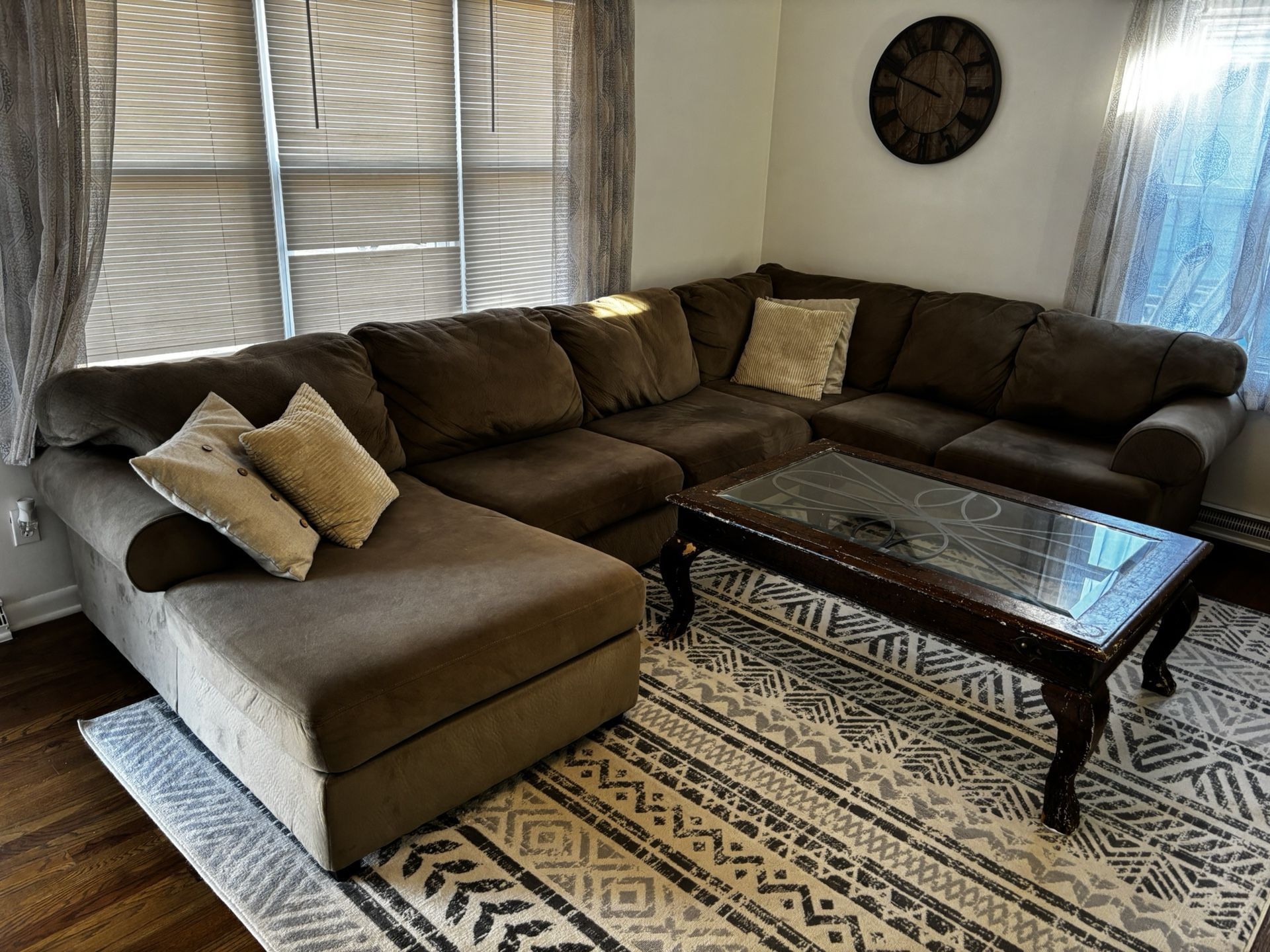 Sectional couch and Coffee Table