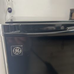 GE mini refrigerator 4.3 cu. ft.