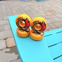 Spitfire Wheels Big Head Skateboard Wheels Classic 99 Urethane 63mm Custom Dyed