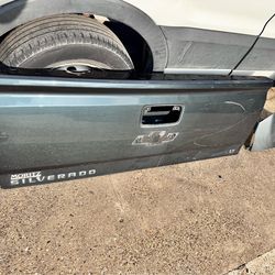 2007 to 2013 SILVERADO/ SIERRA TAILGATE
