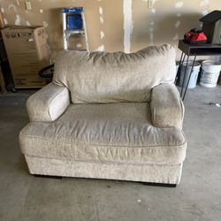 Must Sell Today Couch