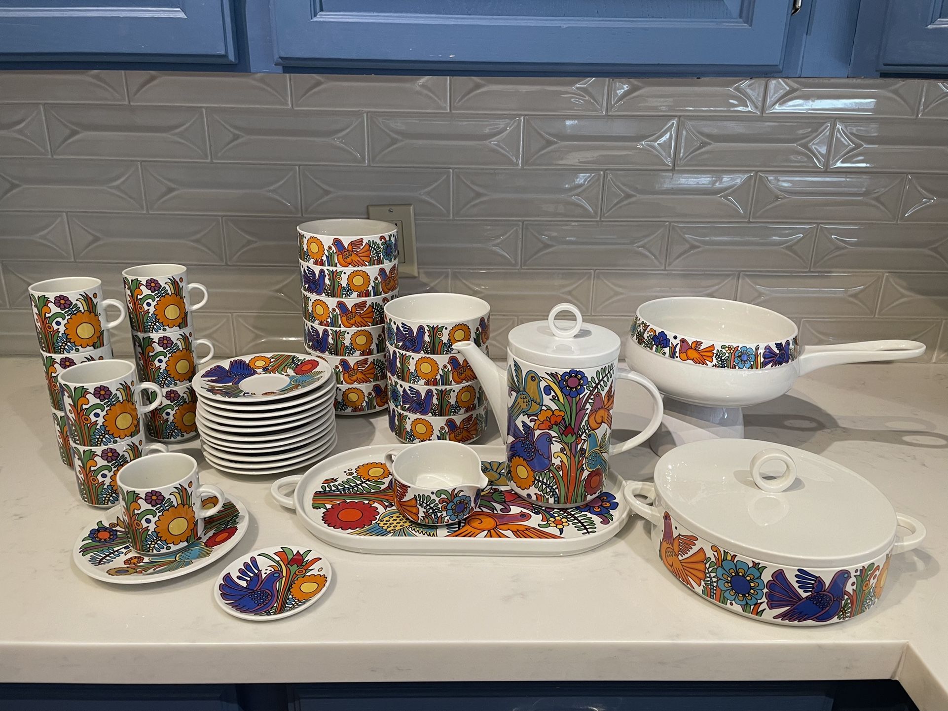 Vintage Midcentury Stlye Acapulco Villeroy Boch Dishes, Collectible’s