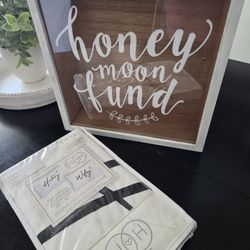 Wedding Day Honey Moon Card Box With Pillow Cases