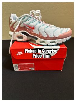 Nike Air Max Plus Brand New Never Worn Size 7Y