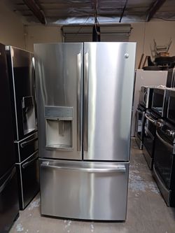 Refrigerator ge Counter depht French door in stainless steel 40 days warranty Delevery