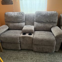 2 Seater Reclining Couch 