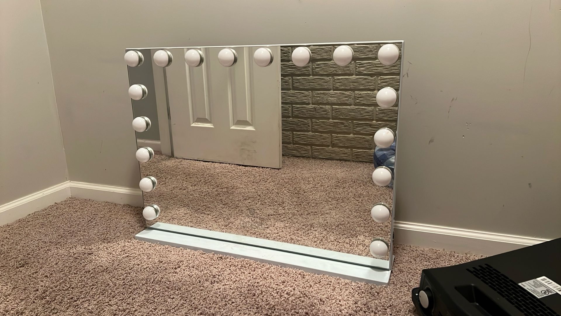 Vanity Mirror
