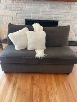 Armless loveseat