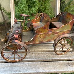 Vintage Style Decorative Art Piece