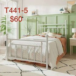 White Twin Size Metal Platform Bed Frame with Victorian Vintage Headboard & Footboard T441-5