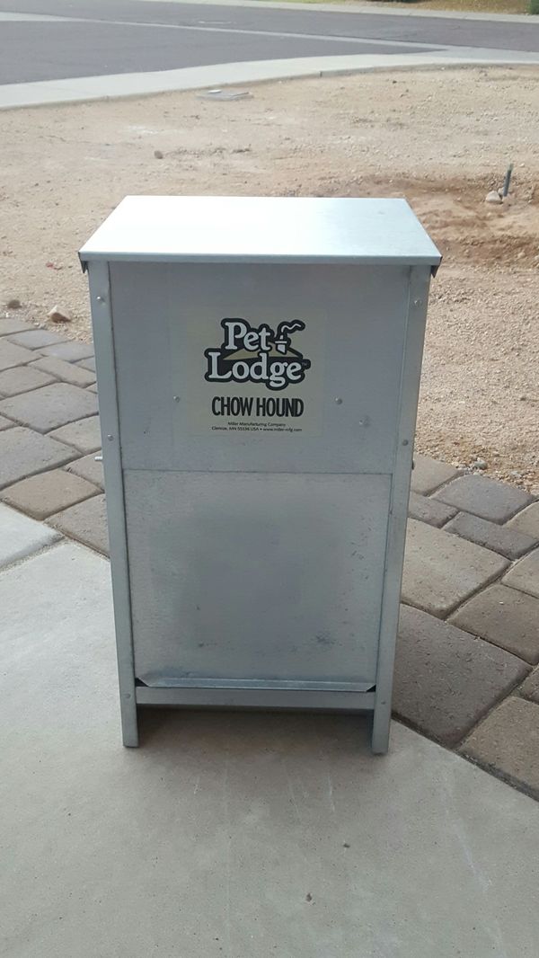 Chow Hound Pet Feeder For Sale In Peoria Az Offerup