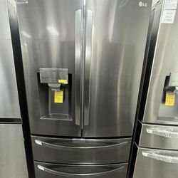 Out Of Box / Dents Or Scratches Only/ Double Freezer Fridge Now$1599 MSRP$3199