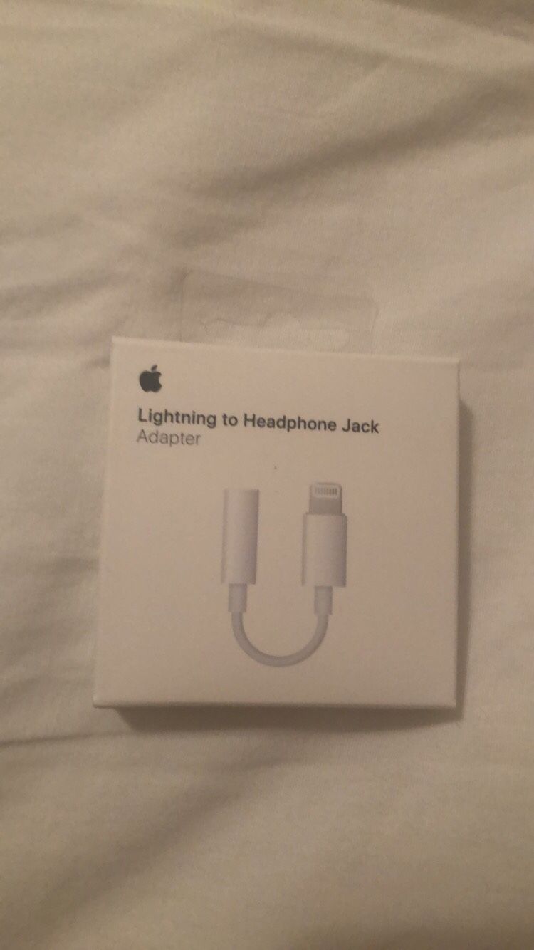Apple lightning adapter