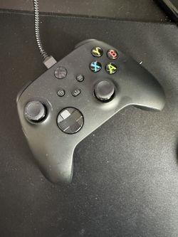 Wired xbox Controller Almost New