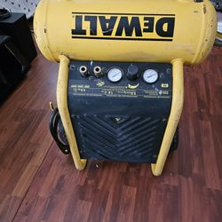 Dewalt Compressor Portatil .