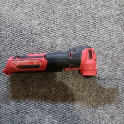 Milwaukee 2526-20 Multi - Tool