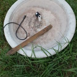 Entrance Fountain Topper⛲ Or Planter 🌺 $60.00 (Serious Buyers) Cash Only Obo 