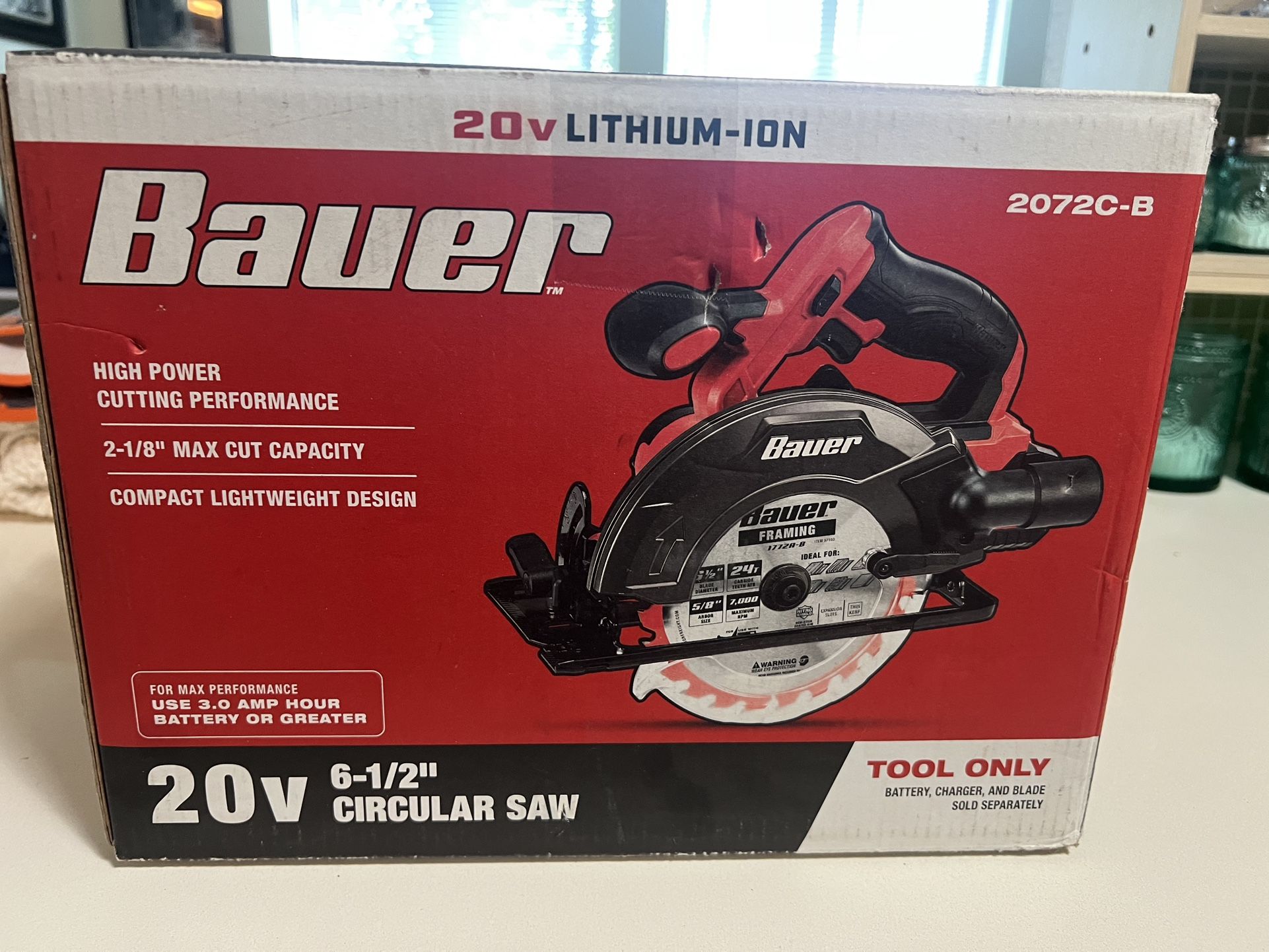 Basically New 6.5in Bauer circular saw with new blade - no battery