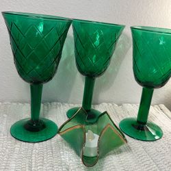 1960's -1970's Pressed Quilted Pattern Goblets ( Dark Green ) 3 