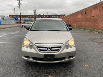 2006 Honda Odyssey 144,000 miles clean title runs and drives good