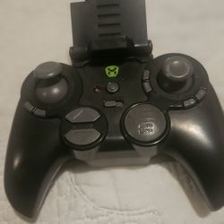 Visión general creada por IA



+3
Este es un control remoto para un dron Sky Viper, específicamente compatible con modelos como el Sky Viper V2450 GP