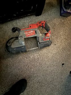 Milwuakee bandsaw