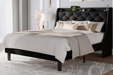 Full size bed