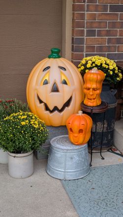Vintage Halloween Jack O Lantern General Foam Light Up Blow Mold -Light Included Works Well