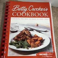 Vintage Betty Crocker Cookbook 