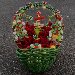 Handmade Grinch Basket 