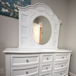 Bedroom Set