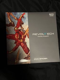 Revoltech Amazing Yamaguchi Iron Spider Figure