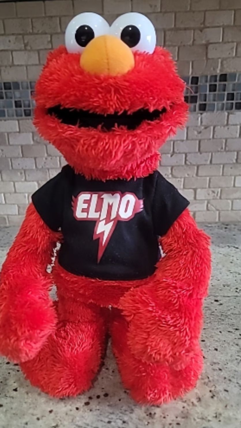 Sesame Street Hasbro Lets Rock Elmo Singing Dancing 15” Plush Toy