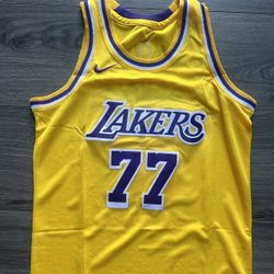 Los Angeles Luka Doncic YOUTH JERSEY 
