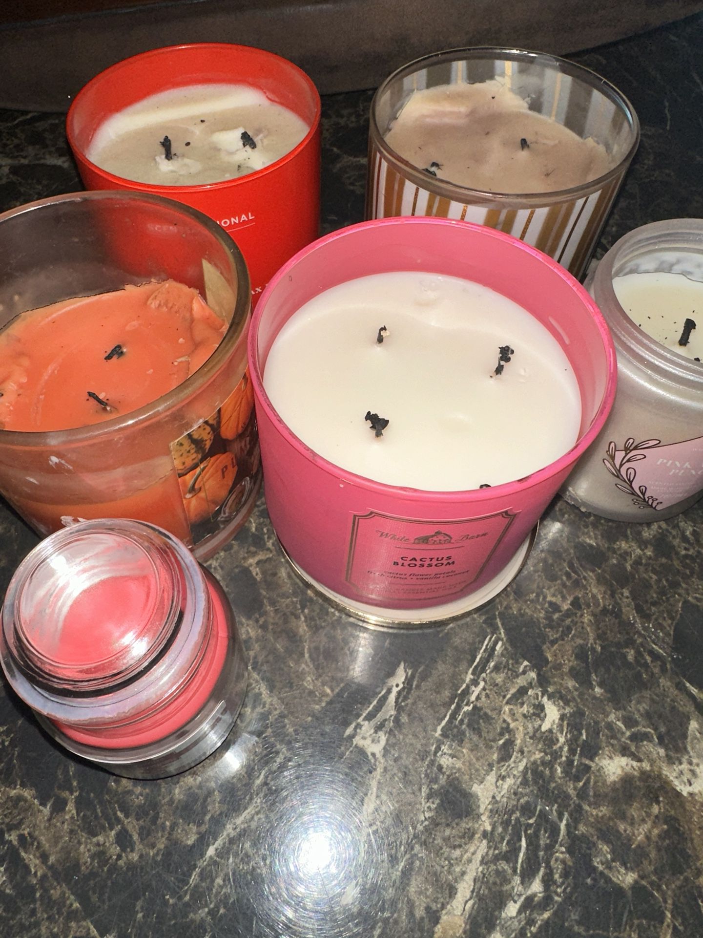 6 Different Candles 