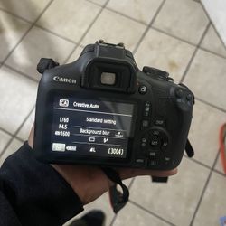Rebel T7 Camera 