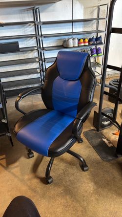 Blue and Black Racing Style Gaming Chair