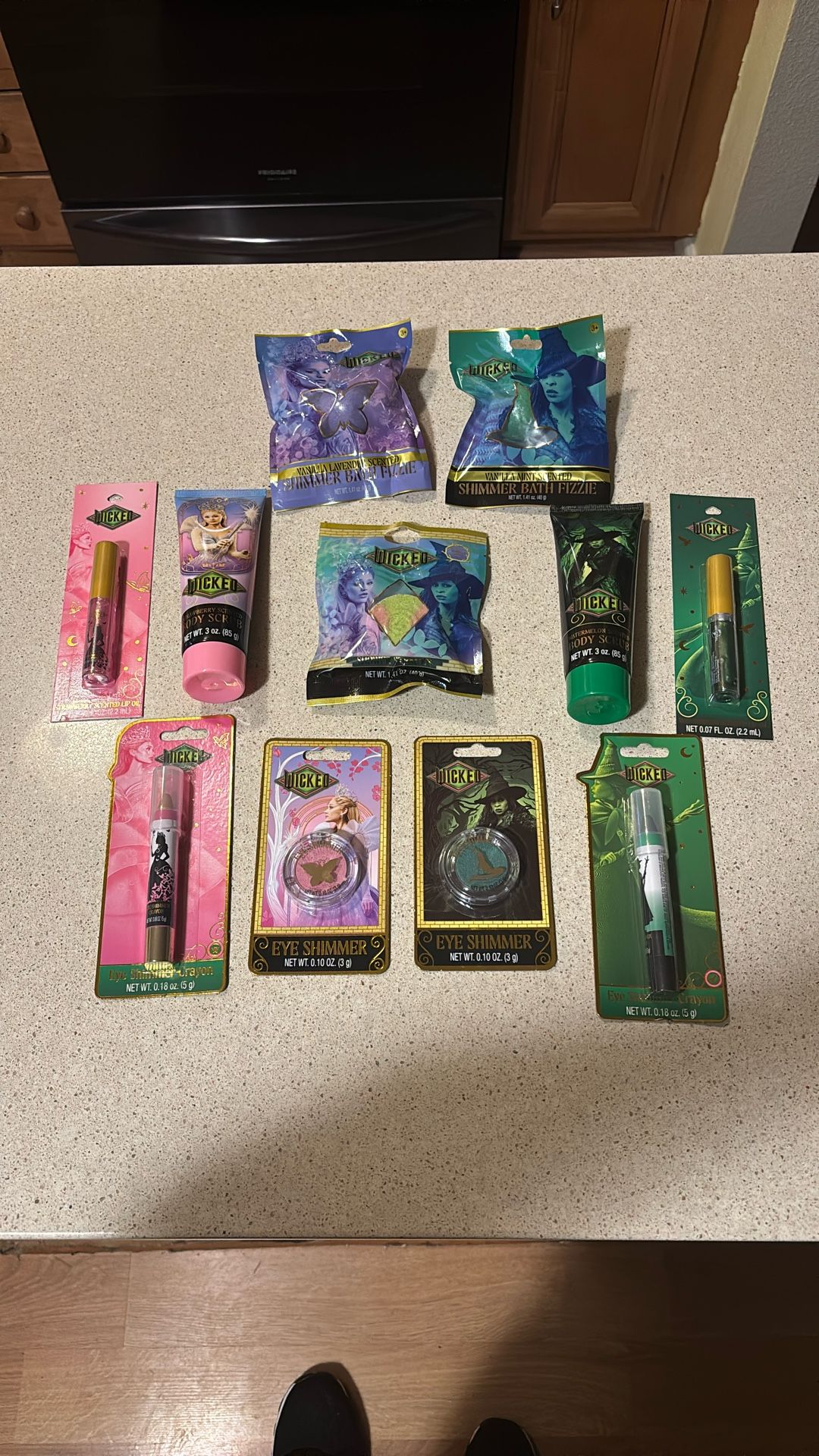 Wicked Bath and Makeup Set