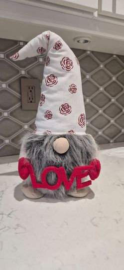 Valentine's Day Gnome Plush Decor