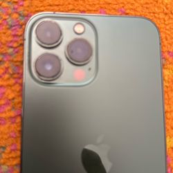 iPhone 13 Pro Max  
